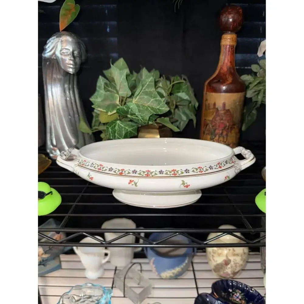 Antique Serving Bowl with Lid, John Maddock & Sons Ltd., England Royal Vitreous,